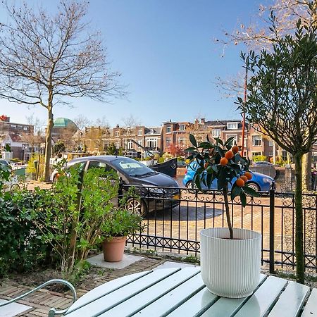 Uniek Verblijf In Herenhuis, Eigen Appartement Op De Tweede Etage Van Ons Huis Леэварден Экстерьер фото